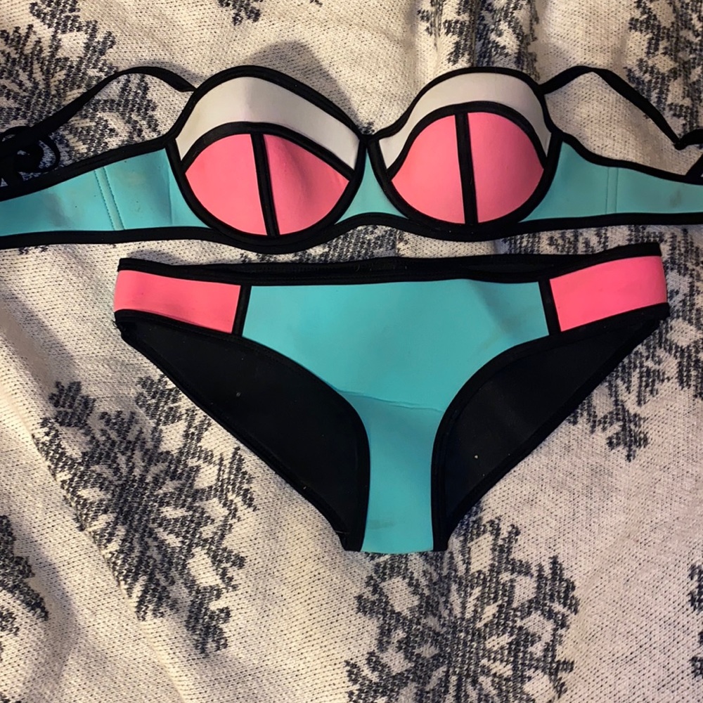 watermelon color bikni